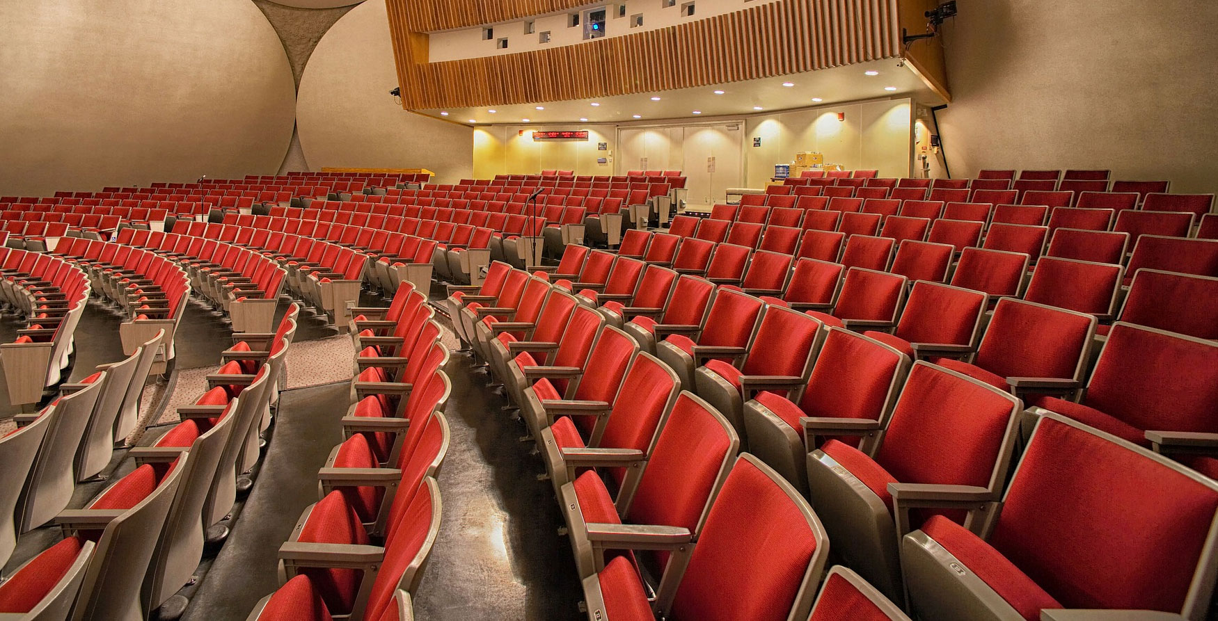 auditorium furniture for conference hall